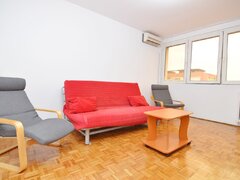 Dimitrie Cantemir, Parc Tineretului